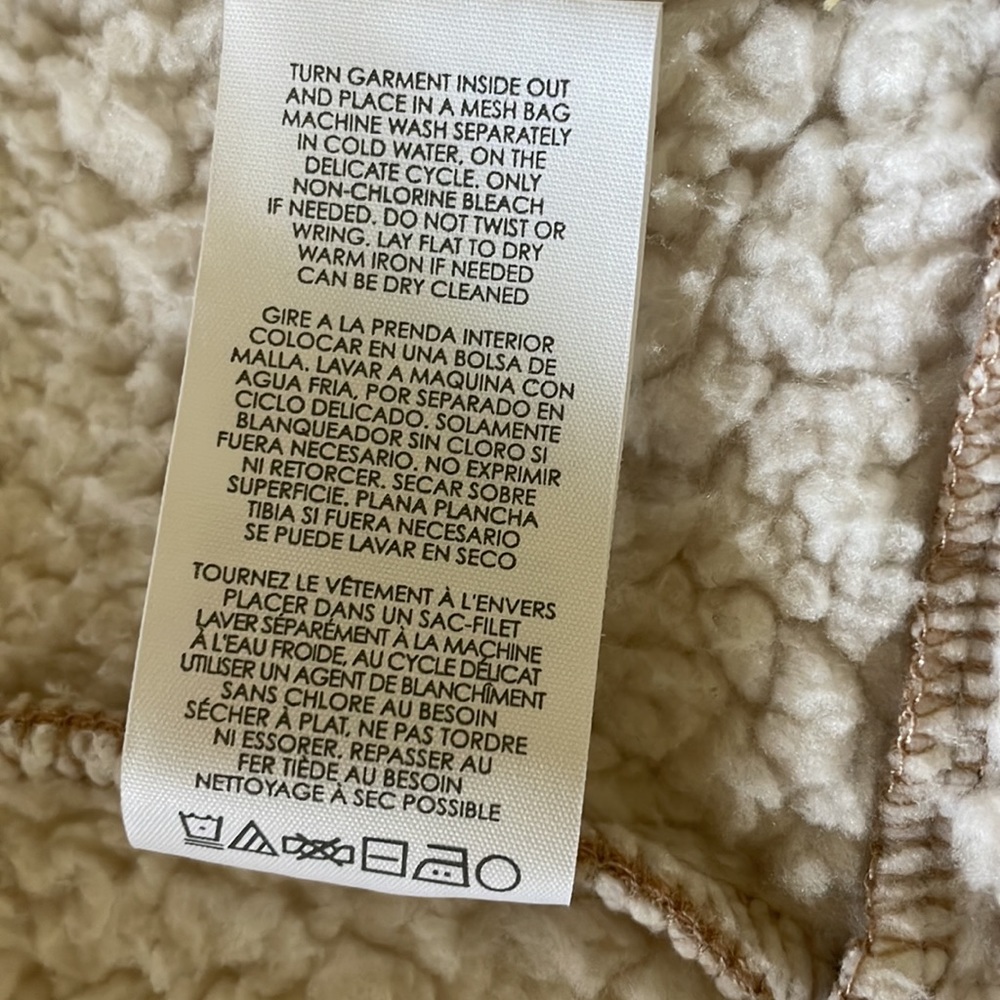 CAbi McQueen Coat Fall 2020 - Picture 7 of 9